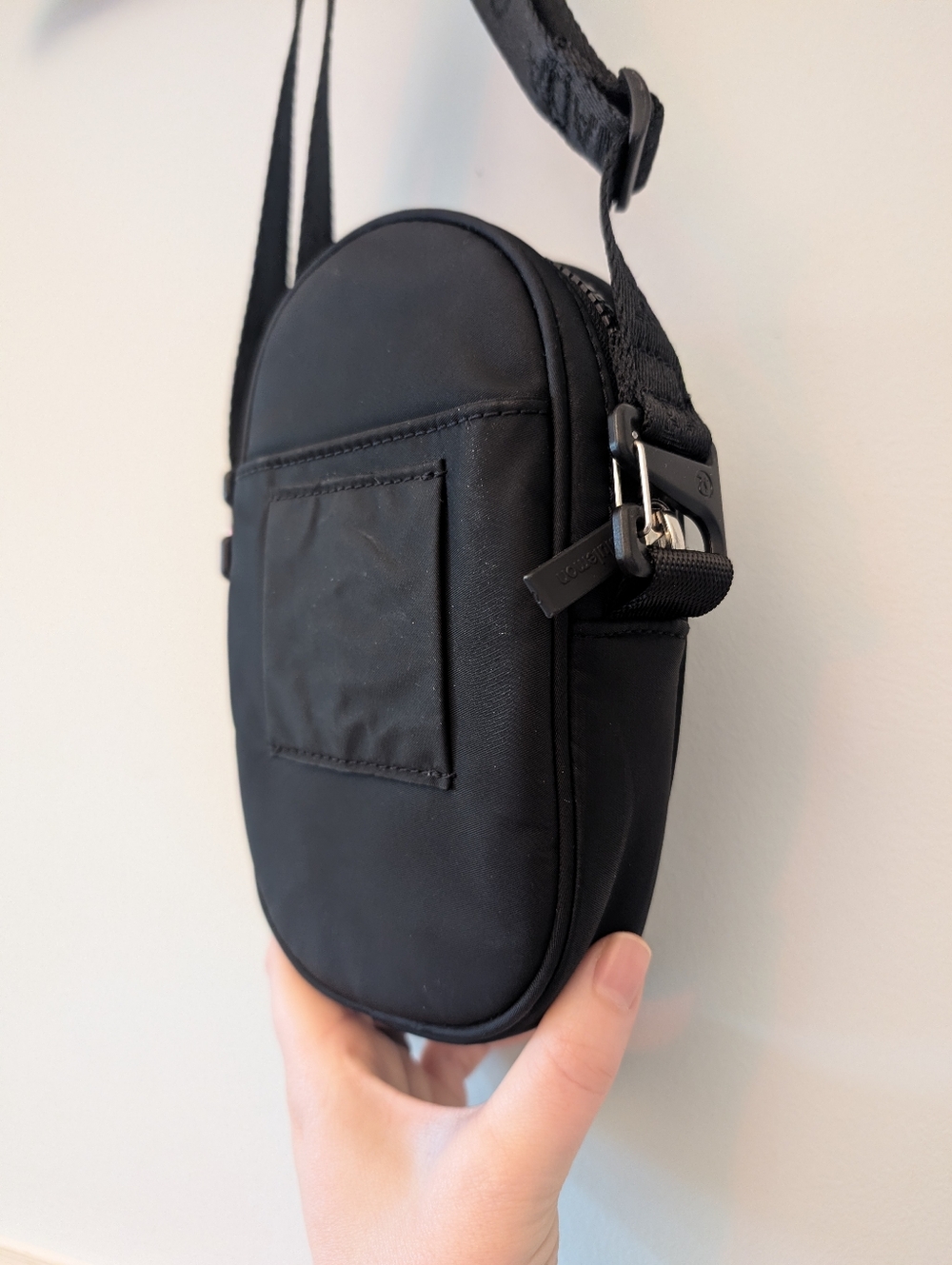 Lululemon ✨LIMITED EDITION ✨Team Canada Olympic 2022 Legacy Crossbody Bag - Picture 6 of 8